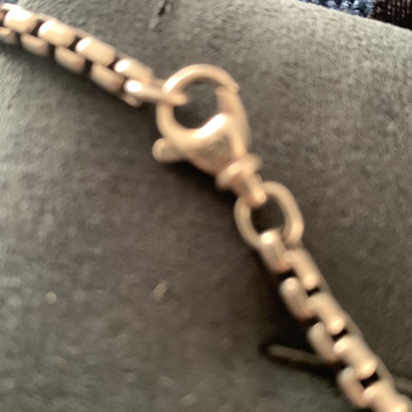 David yurman necklace with David yurman cross charm - Picture 4 of 4